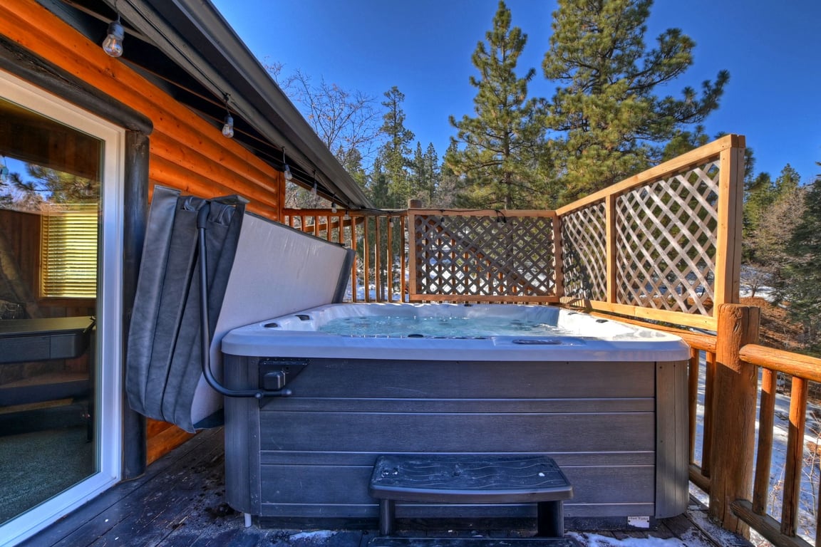 Cabin Image 29