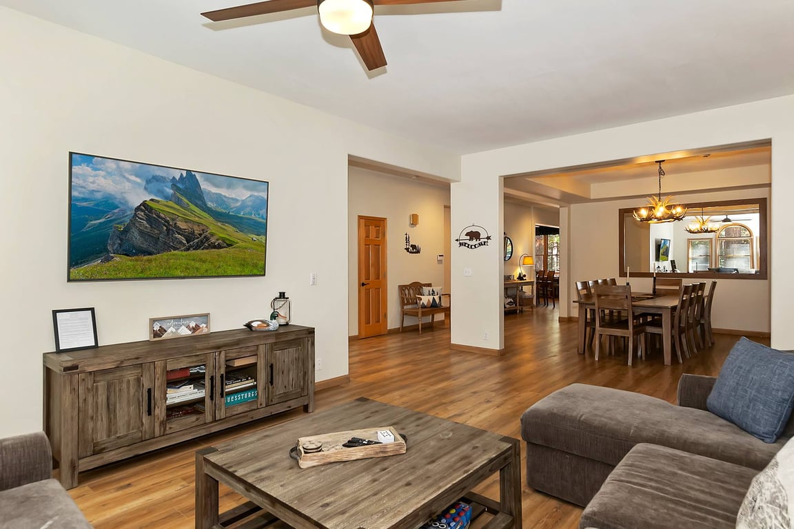 Cabin Image 7