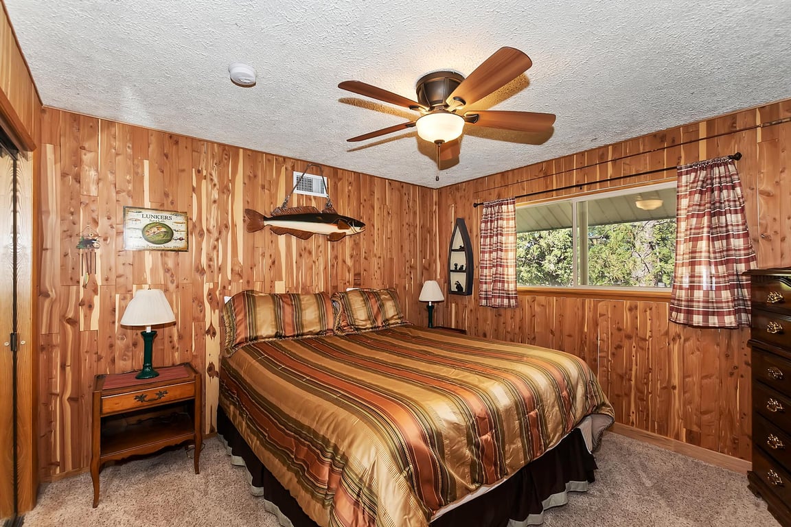 Cabin Image 28