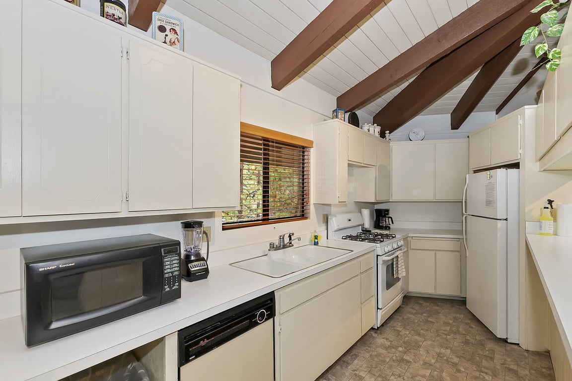 Cabin Image 9