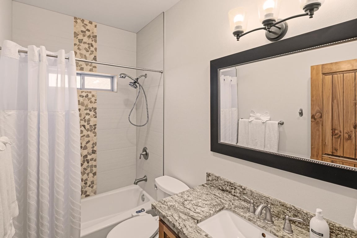 Cabin Image 39