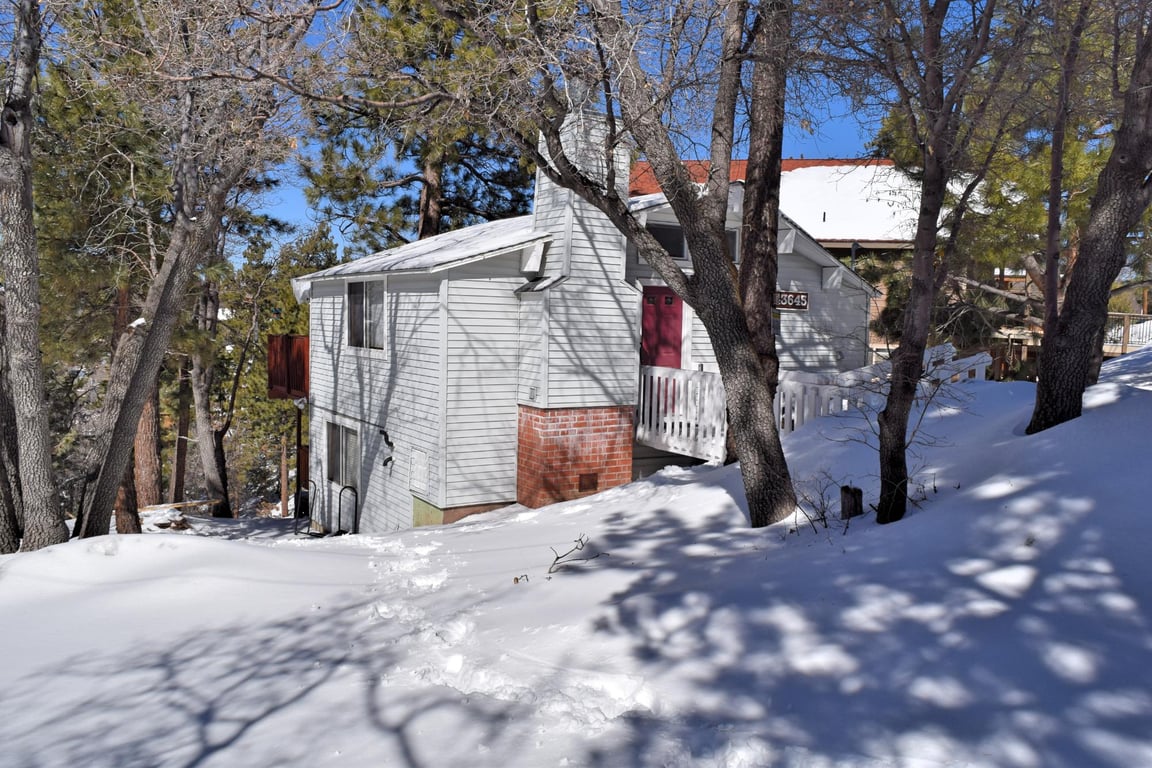 Cabin Image 29
