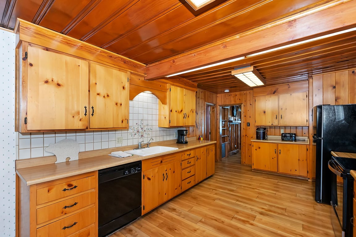 Cabin Image 11
