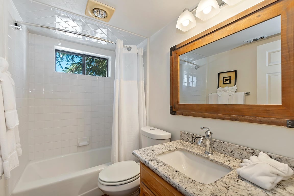 Cabin Image 30