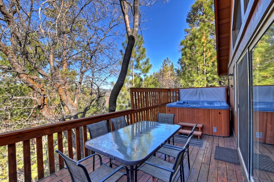 Big Bear Cabin - BearButteLodge - 0004