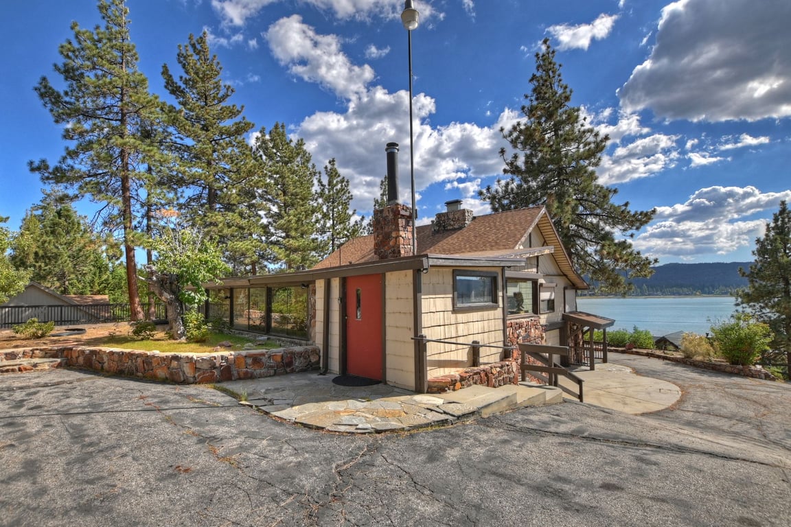 Cabin Image 5