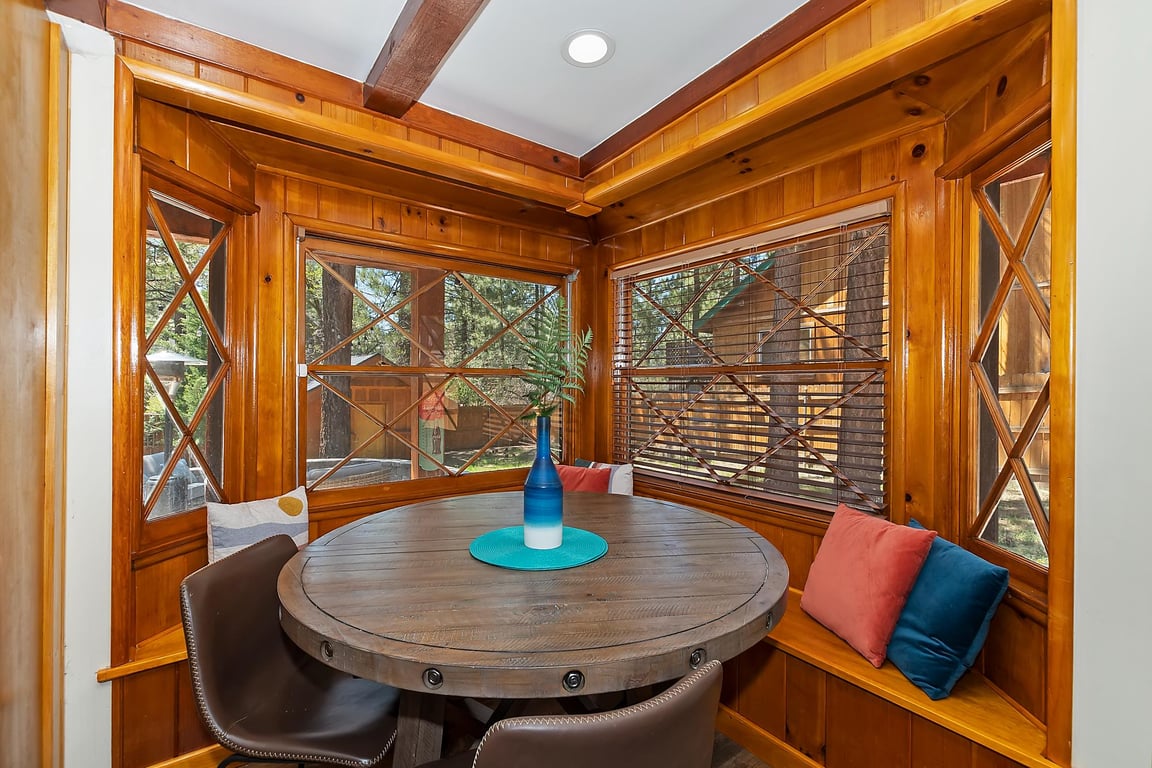 Cabin Image 11