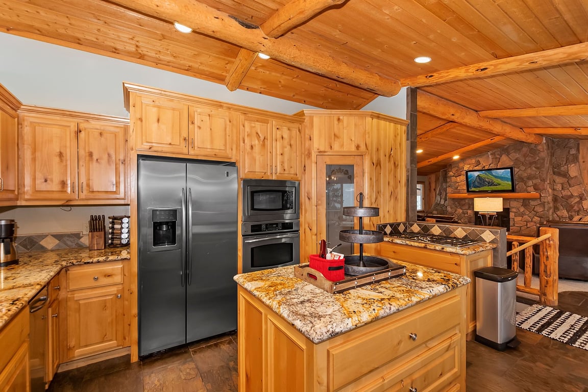 Cabin Image 9