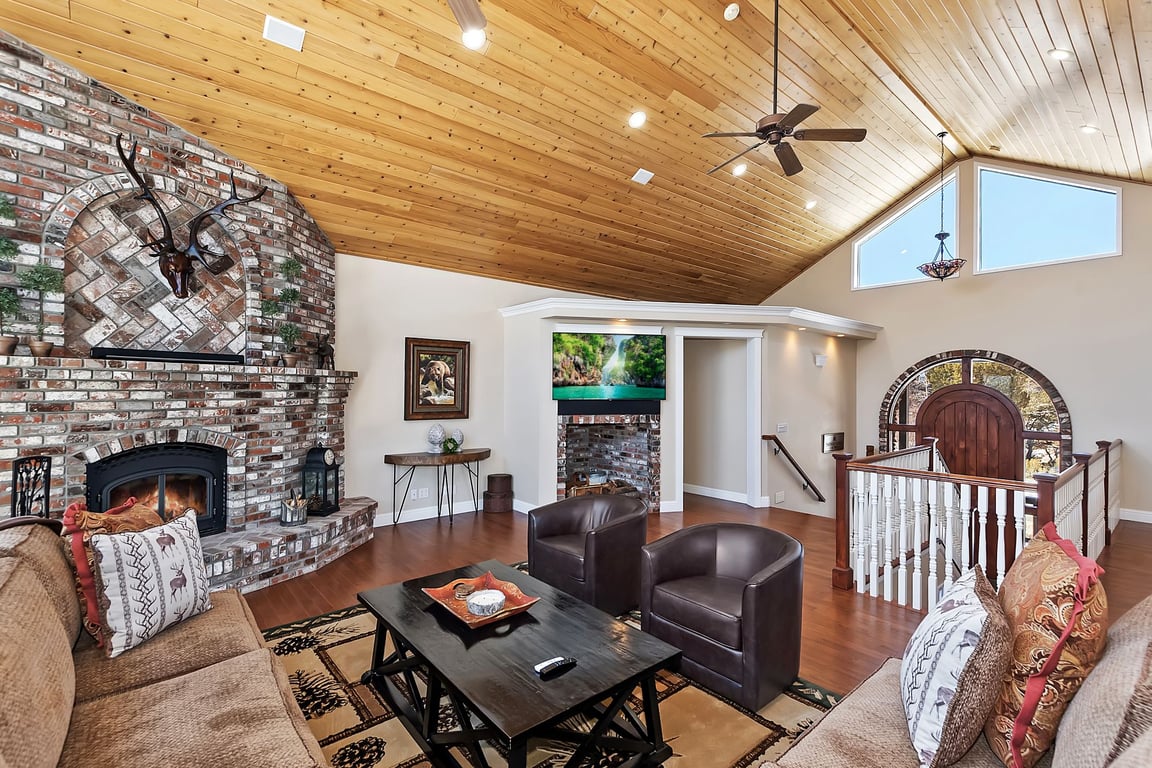 Cabin Image 8