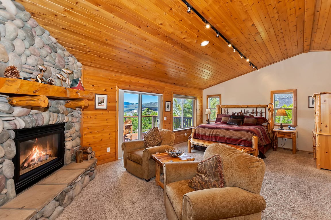 Cabin Image 24