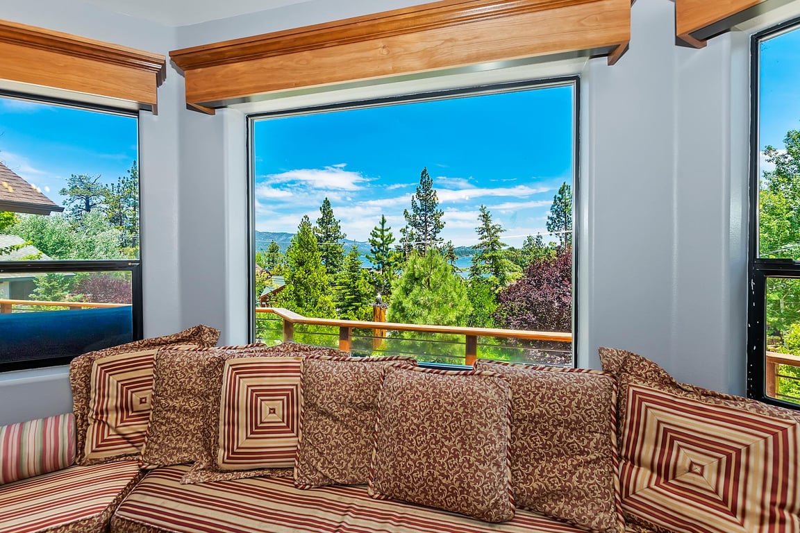 Cabin Image 11