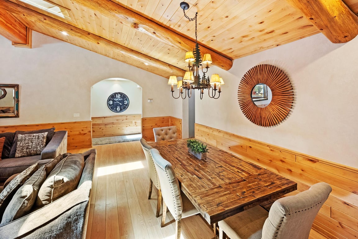 Cabin Image 14