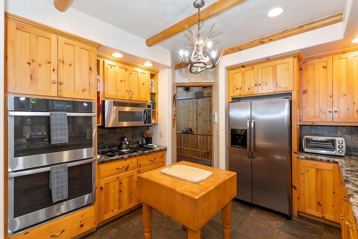 Cabin Image 16