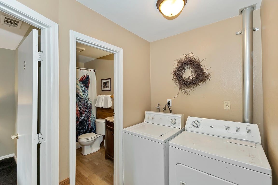 Cabin Image 13