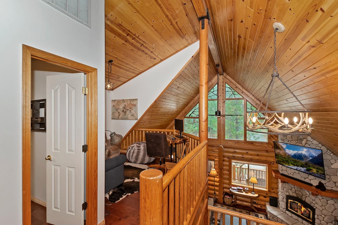 Cabin Image 22