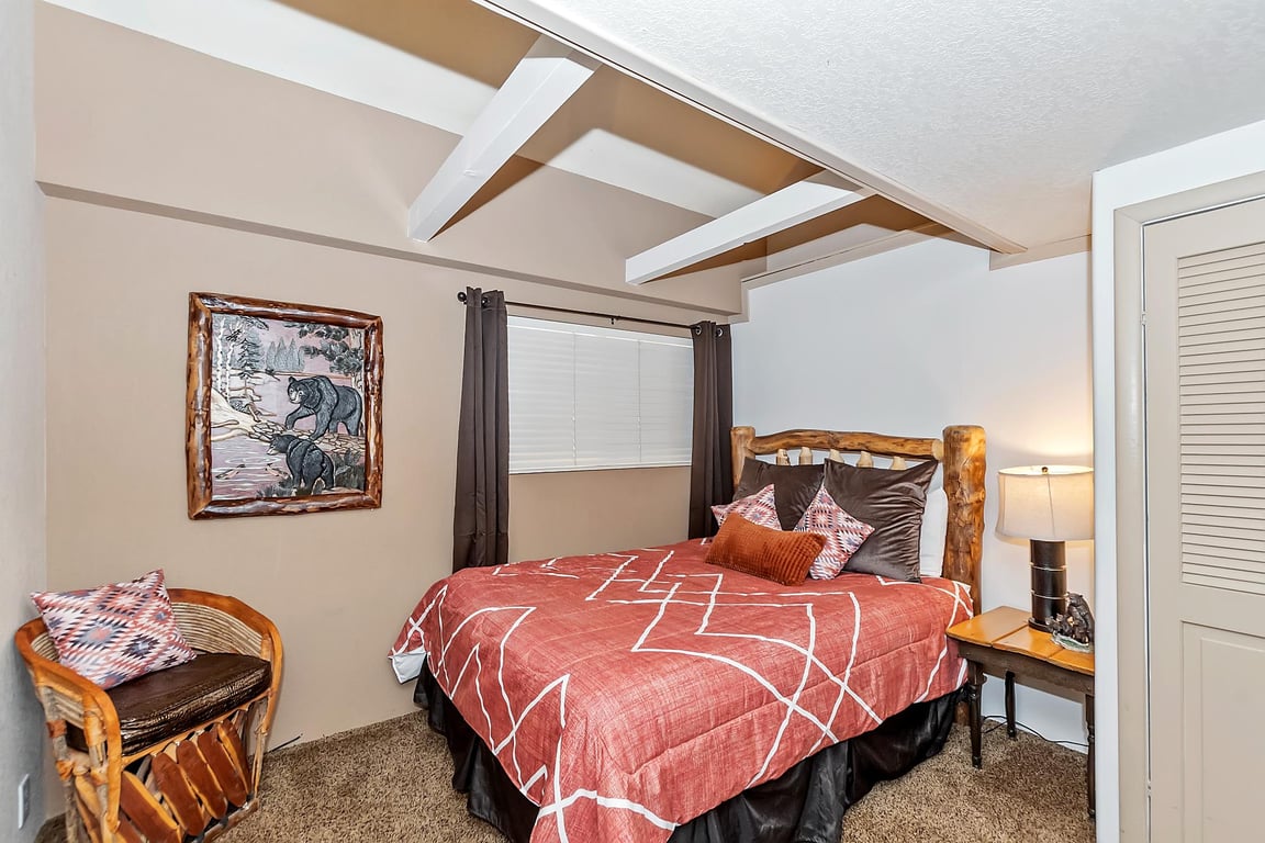 Cabin Image 32