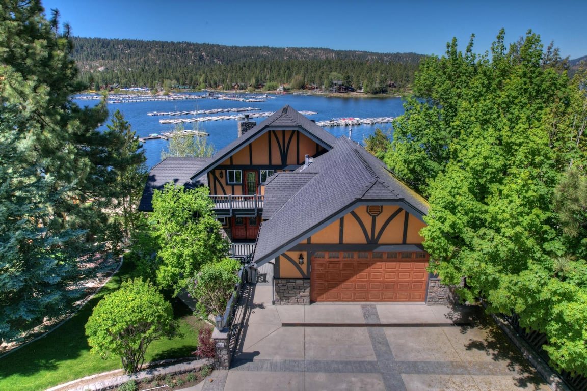 Cabin Image 4