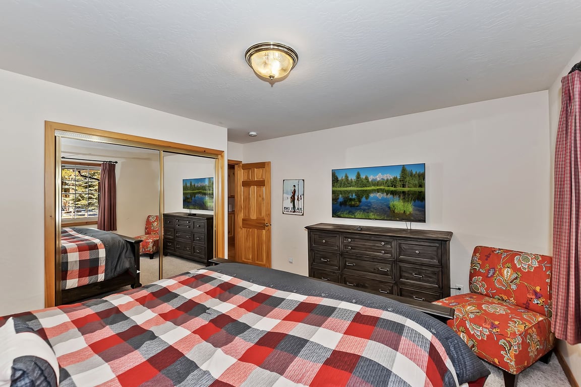 Cabin Image 14