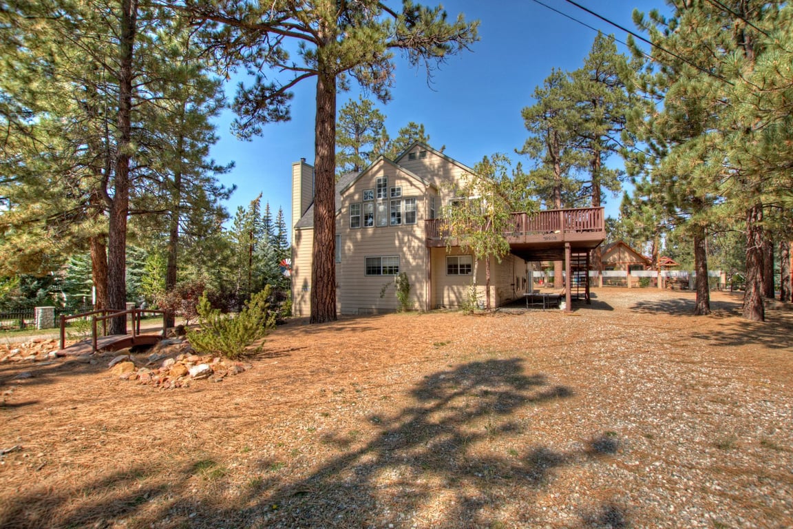 Cabin Image 35