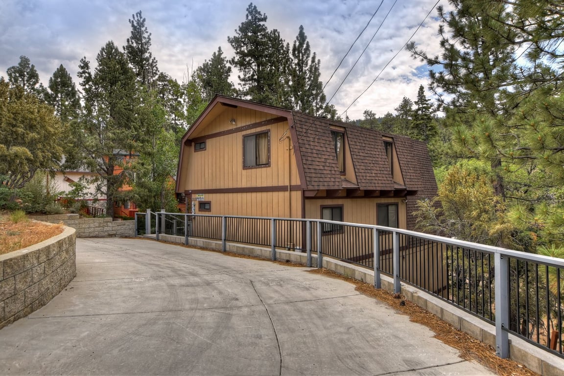 Cabin Image 30