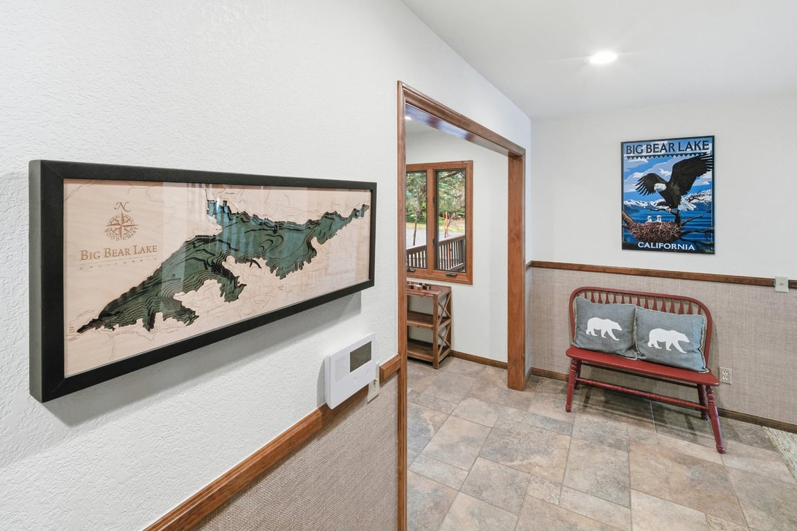 Cabin Image 10