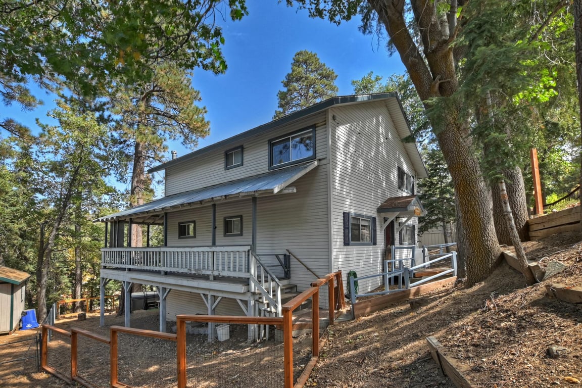 Cabin Image 35