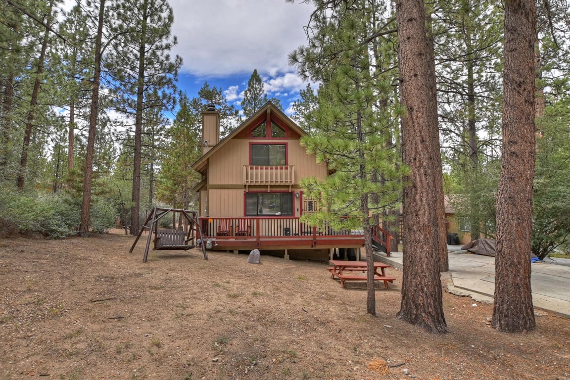 Papa Bear Cabin