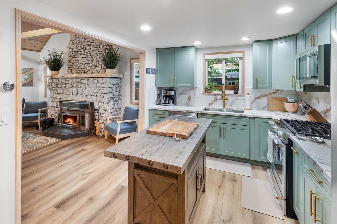 Big Bear Cabin - ShoneyBearCabin - 0003