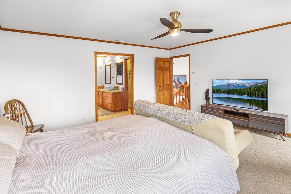 Cabin Image 16