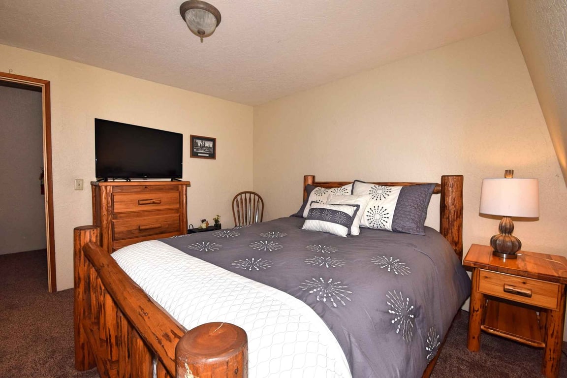 Cabin Image 17