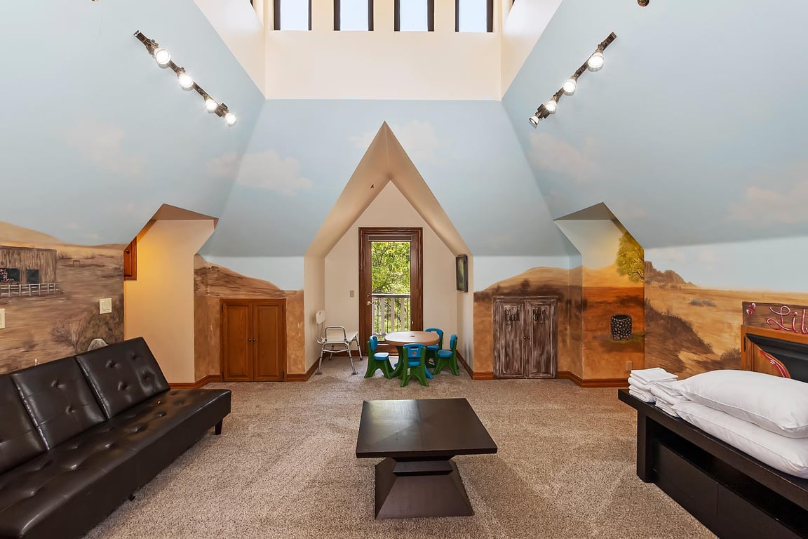 Cabin Image 56
