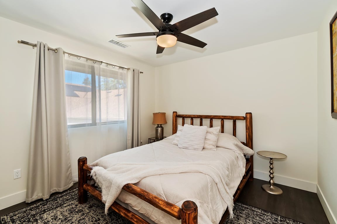 Cabin Image 47