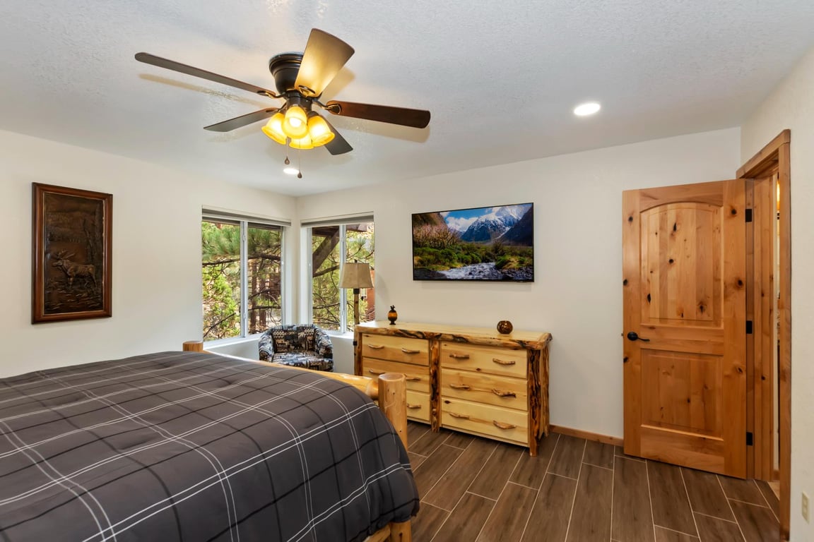 Cabin Image 34