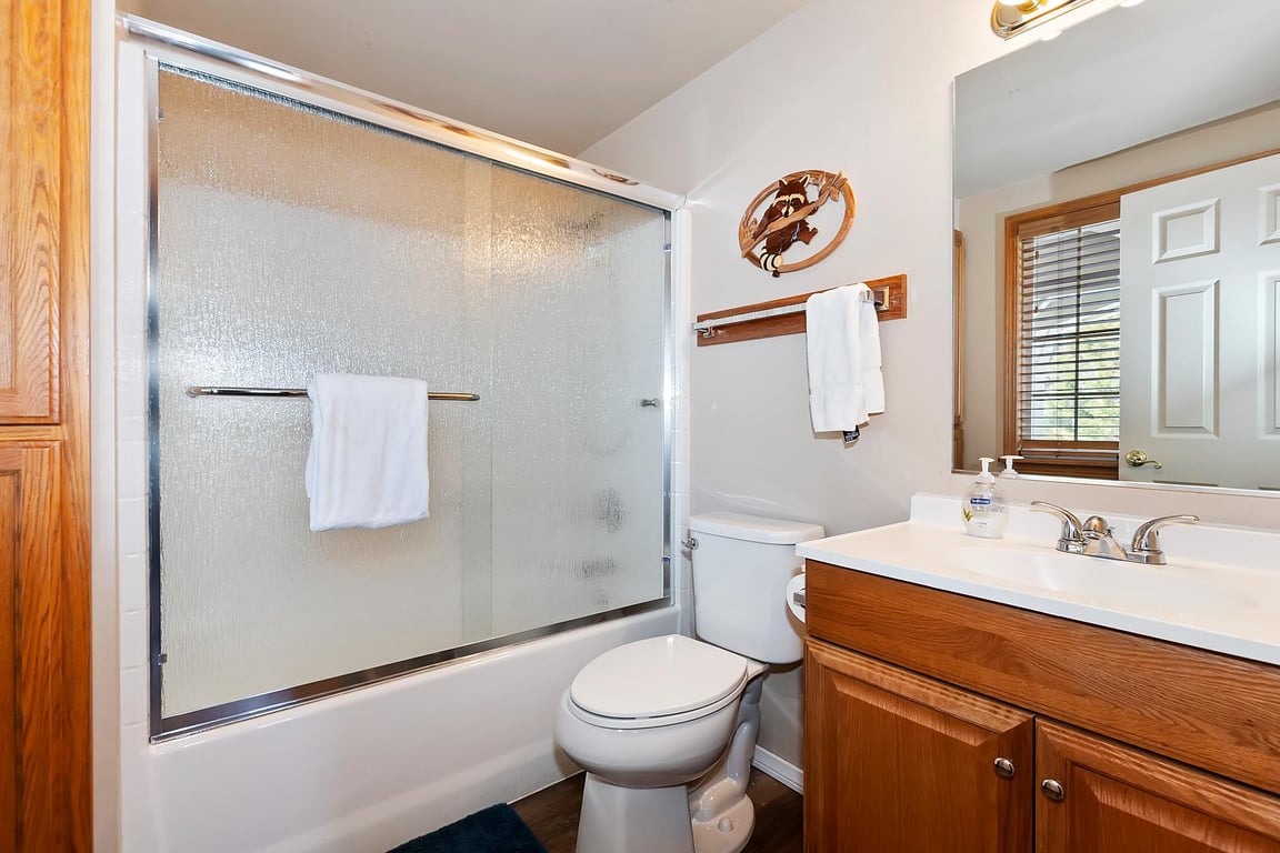 Cabin Image 17