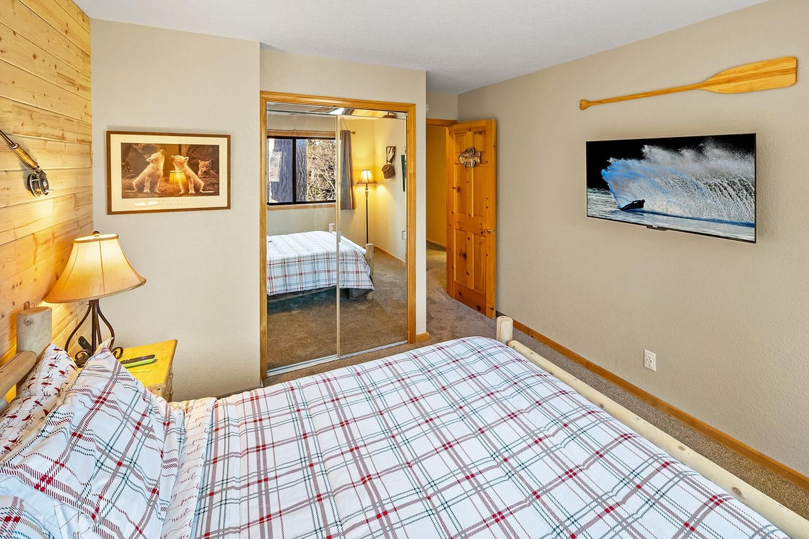 Cabin Image 36