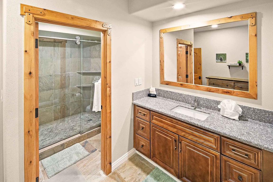 Cabin Image 54