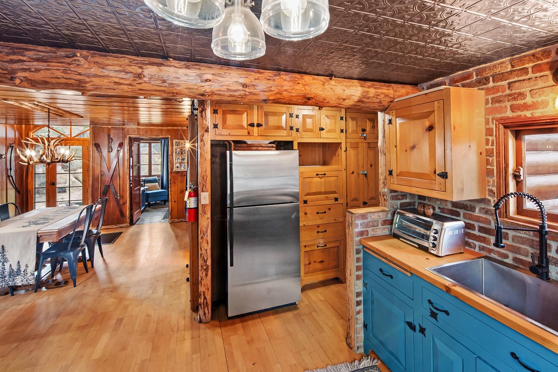 Cabin Image 20