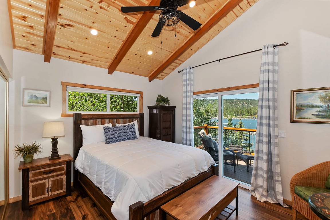 Cabin Image 23