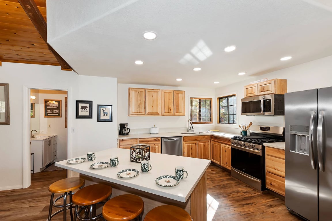 Cabin Image 9