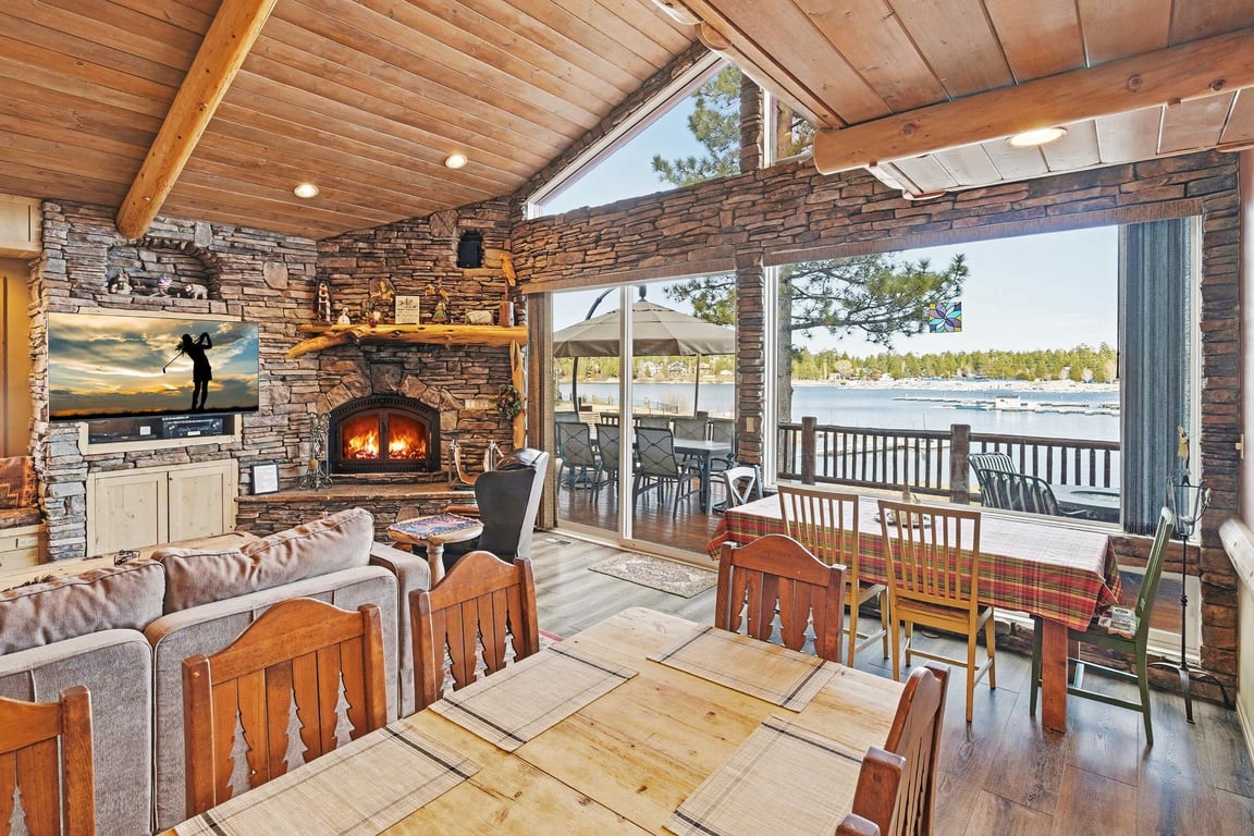 Cabin Image 14