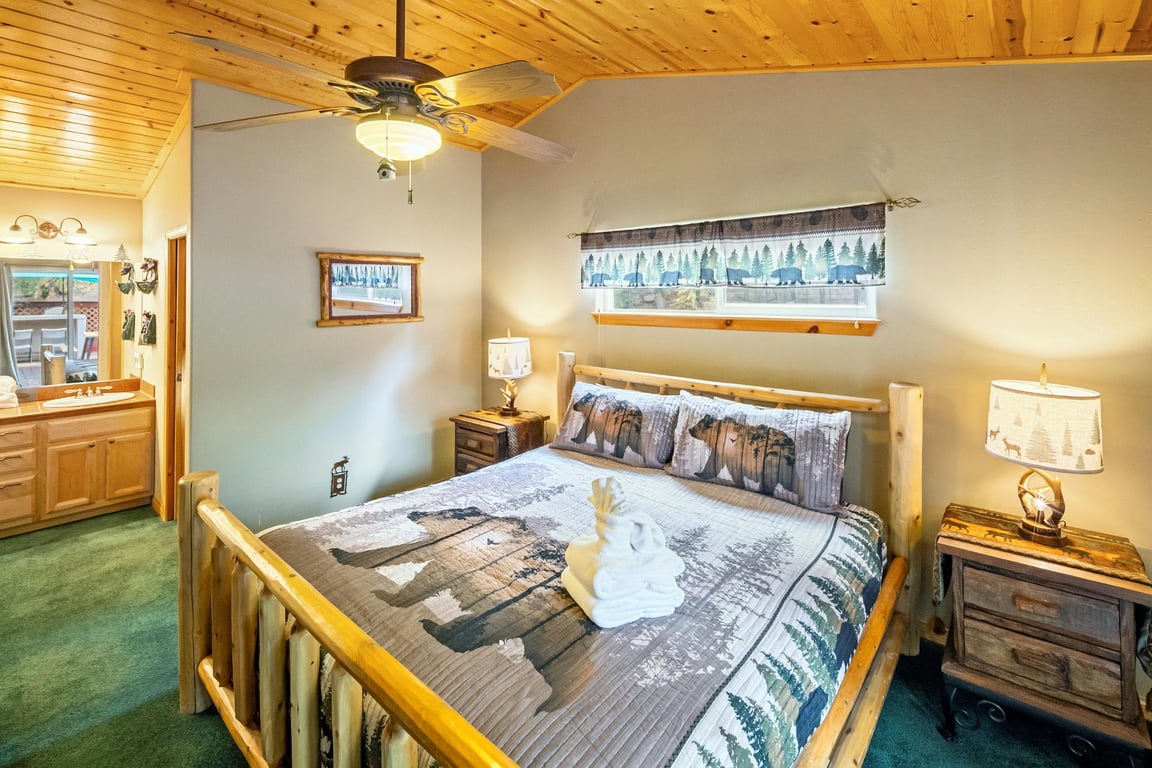 Cabin Image 21