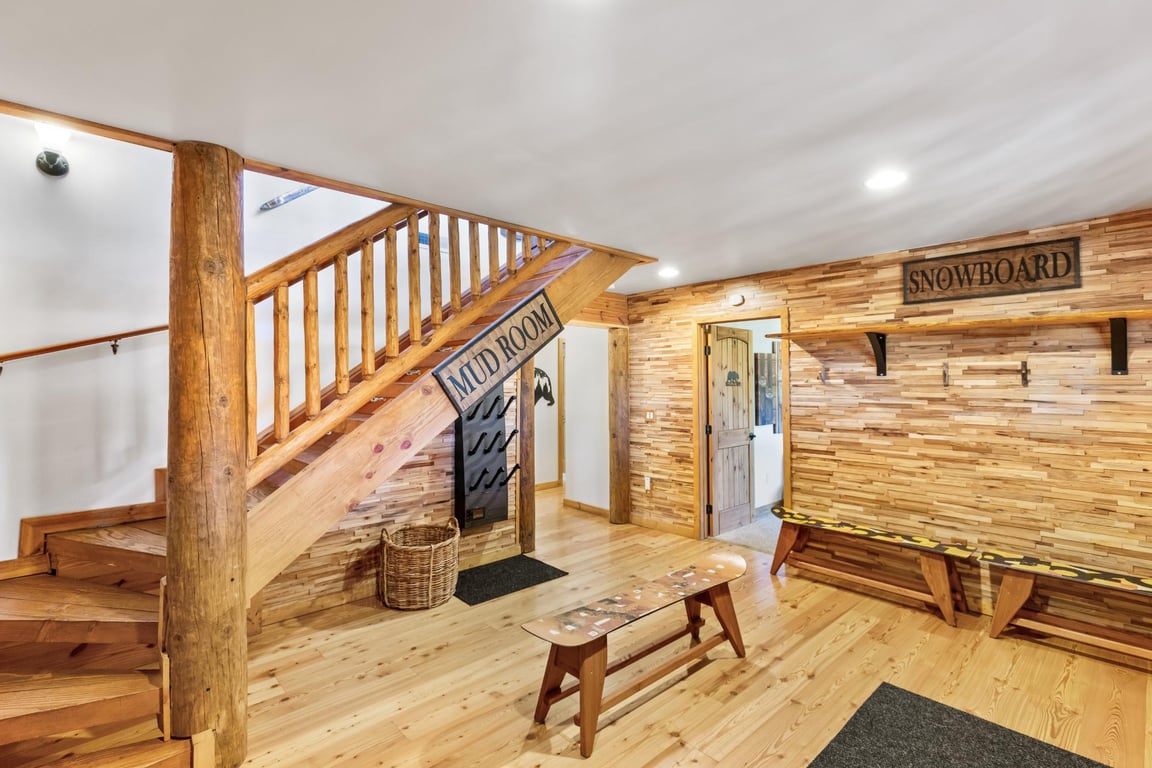 Cabin Image 10