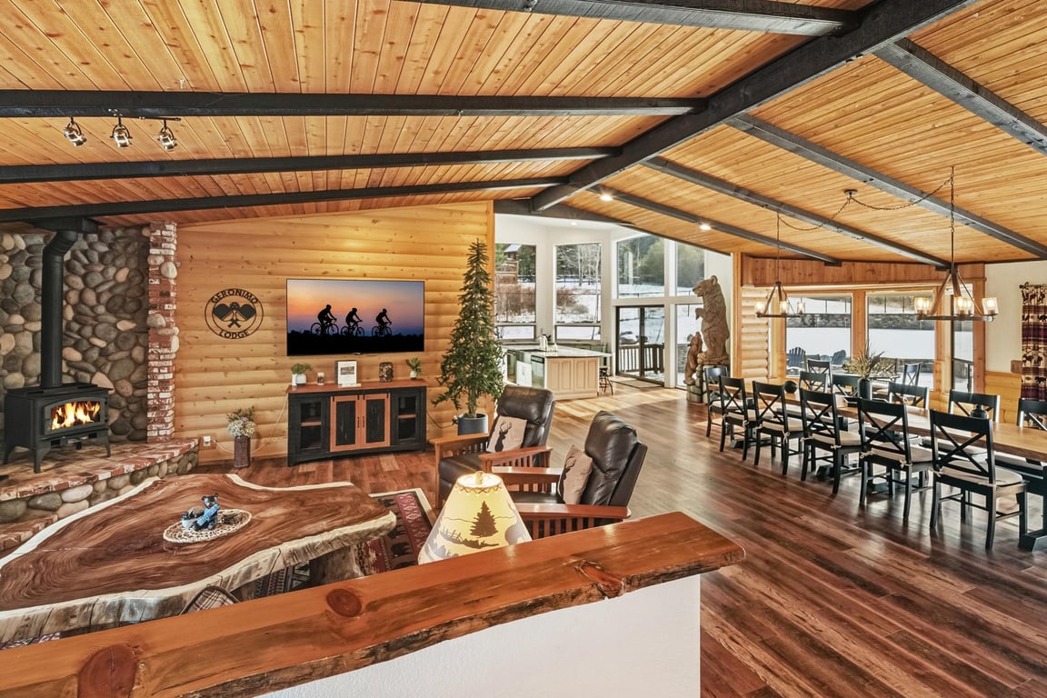 Cabin Image 15