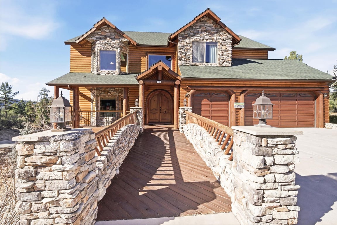 Cabin Image 7