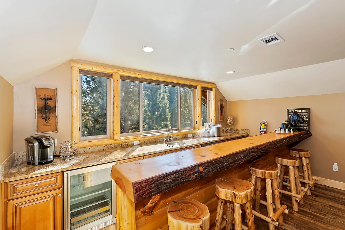 Cabin Image 36
