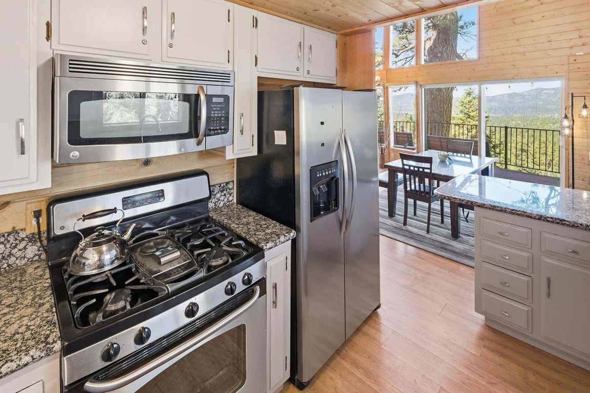 Cabin Image 24