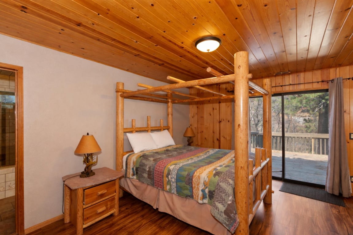Cabin Image 26