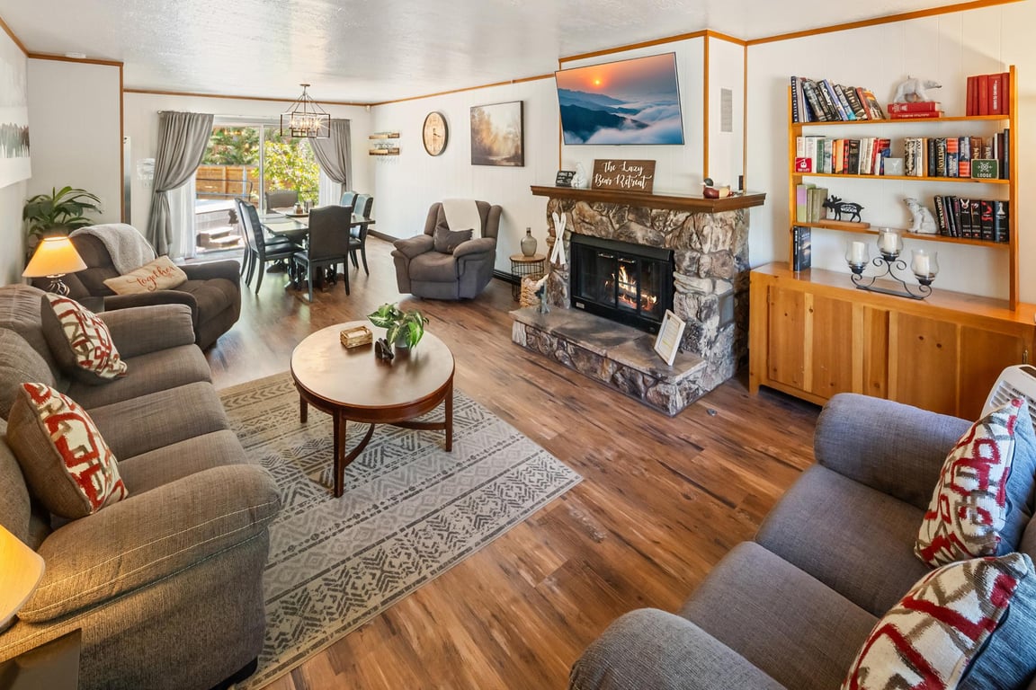 Big Bear Cabin - LazyBearRetreat - 0002