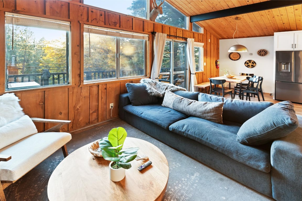 Cabin Image 10