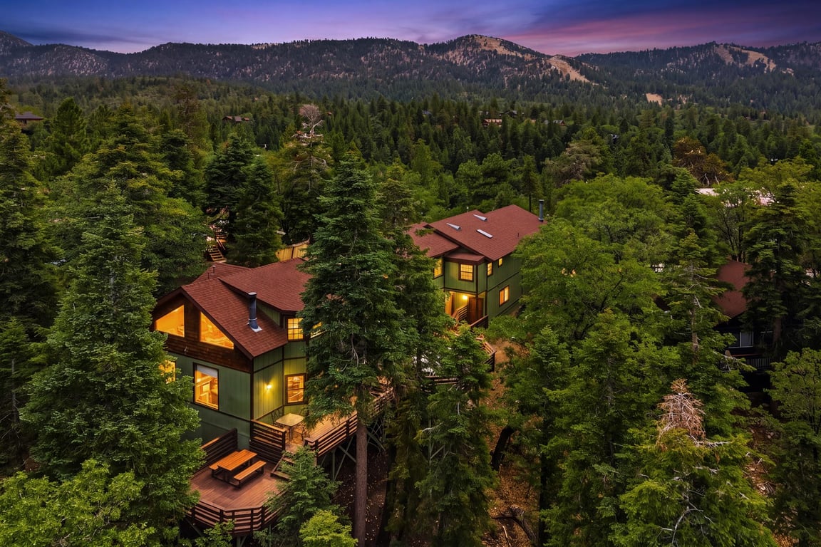 Cabin Image 63
